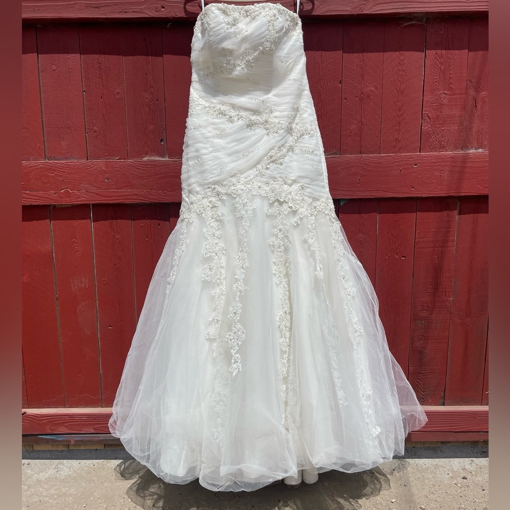 Alfred Angelo Strapless White Wedding Dress